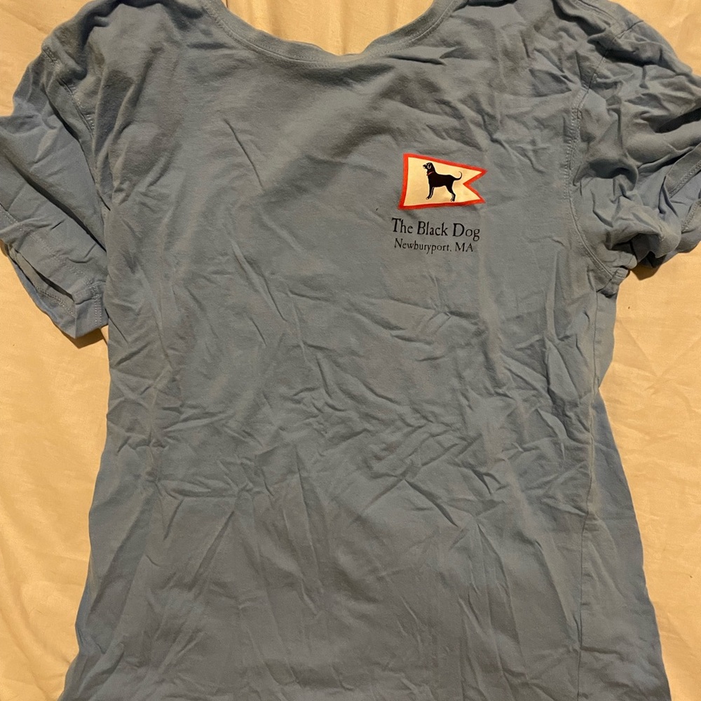 Women’s black dog t shirt